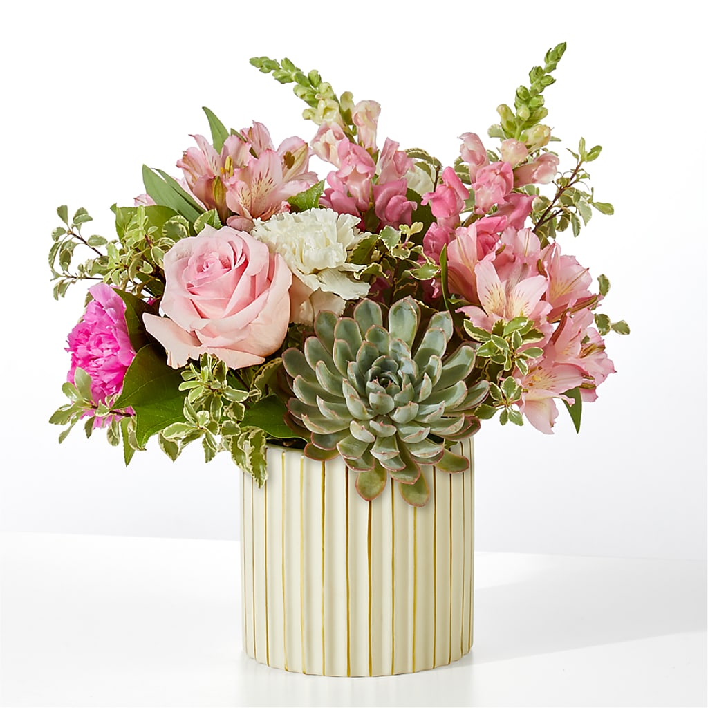 Magenta Musings Bouquet – Le Fleur Llc, Pelham AL