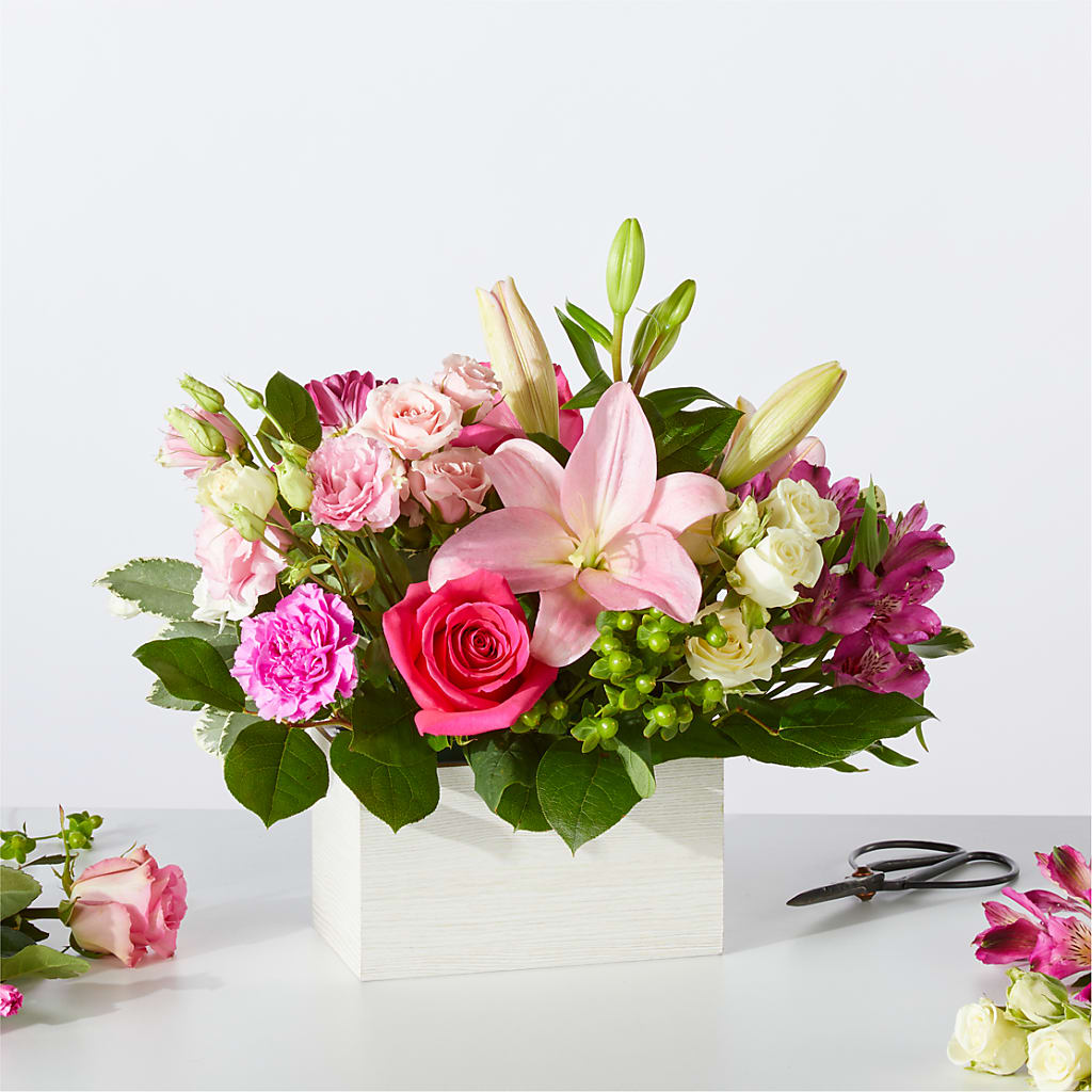 Sweetberry Box – A Florist Original – Le Fleur Llc, Pelham AL