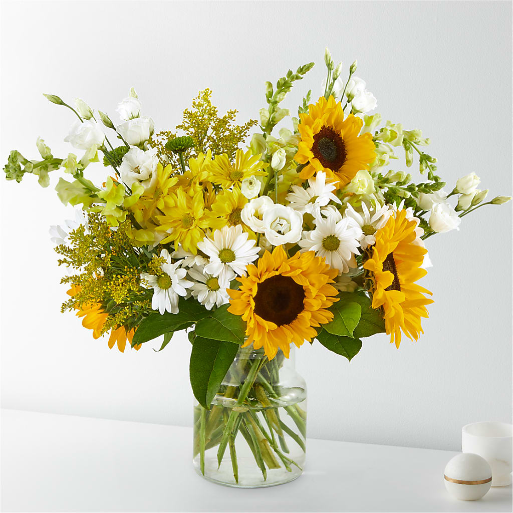 Hello Sunshine Bouquet – Le Fleur Llc, Pelham AL