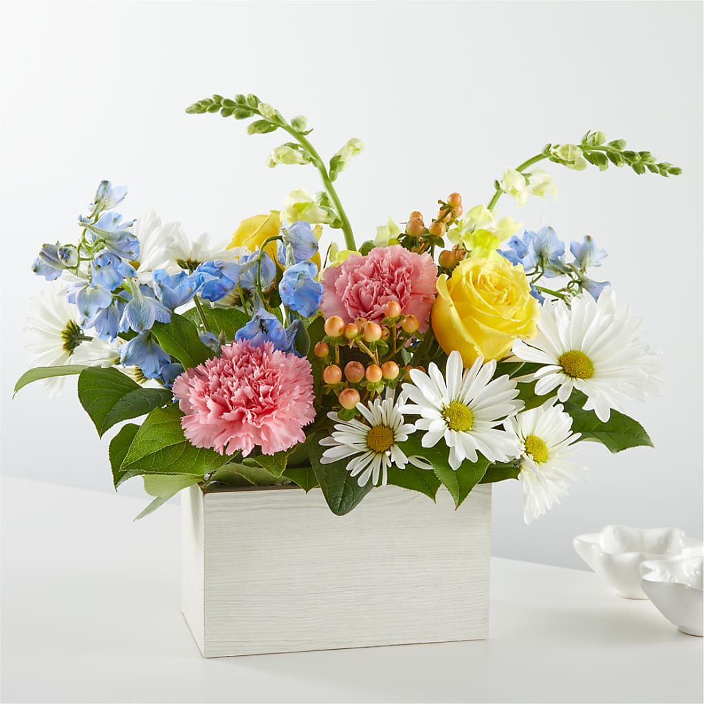 Sun Salutation Box Bouquet – Le Fleur Llc, Pelham AL