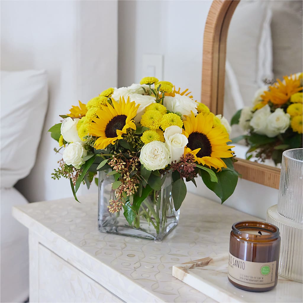 Luminous Morning Bouquet – Le Fleur Llc, Pelham AL