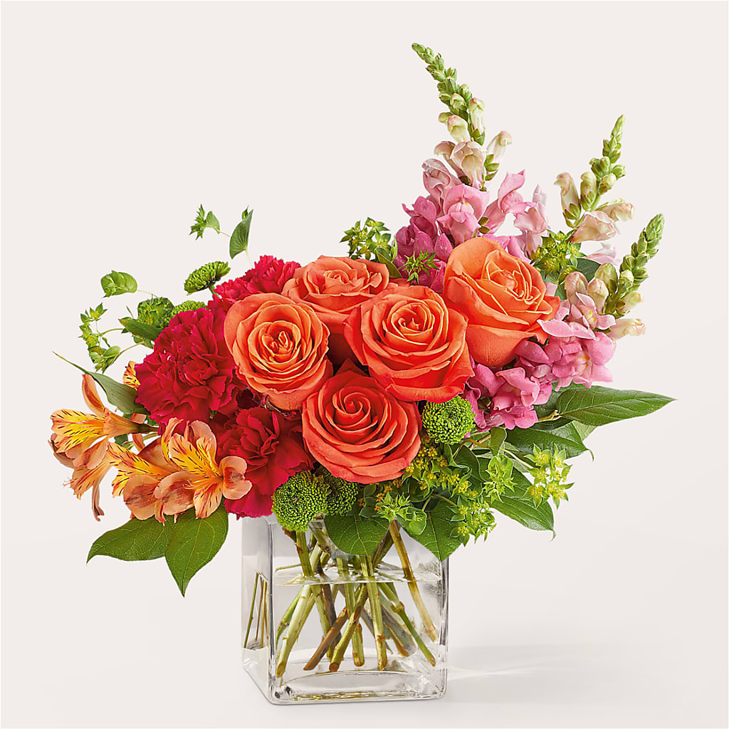 Cosmopolitan Bouquet – Le Fleur Llc, Pelham AL