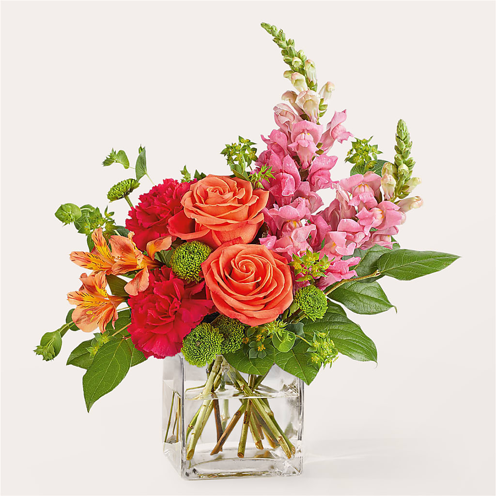 Cosmopolitan Bouquet – Le Fleur Llc, Pelham AL