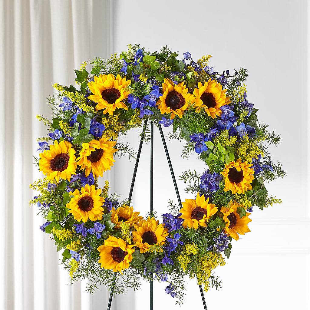 Bright Rays Wreath – Le Fleur Llc, Pelham AL