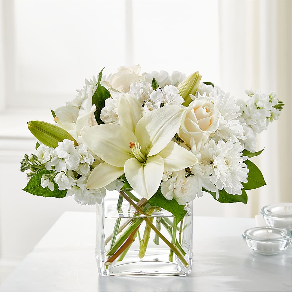 Gentle Breeze Bouquet – Le Fleur Llc, Pelham AL