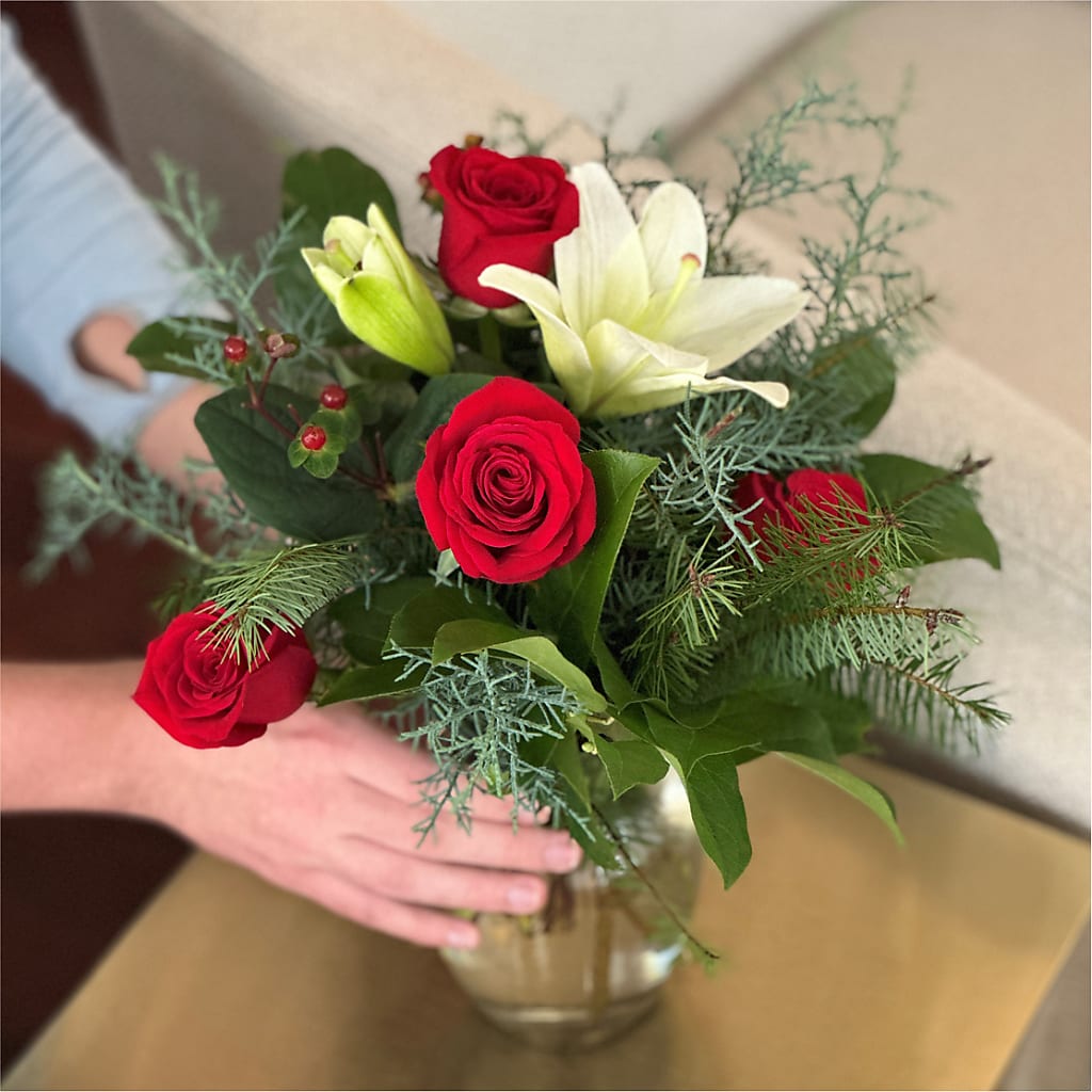 Glittering Lights Bouquet –  Le Fleur Llc, Pelham AL
