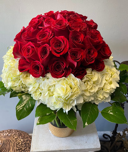 Loving kiss –  Le Fleur Llc, Pelham AL