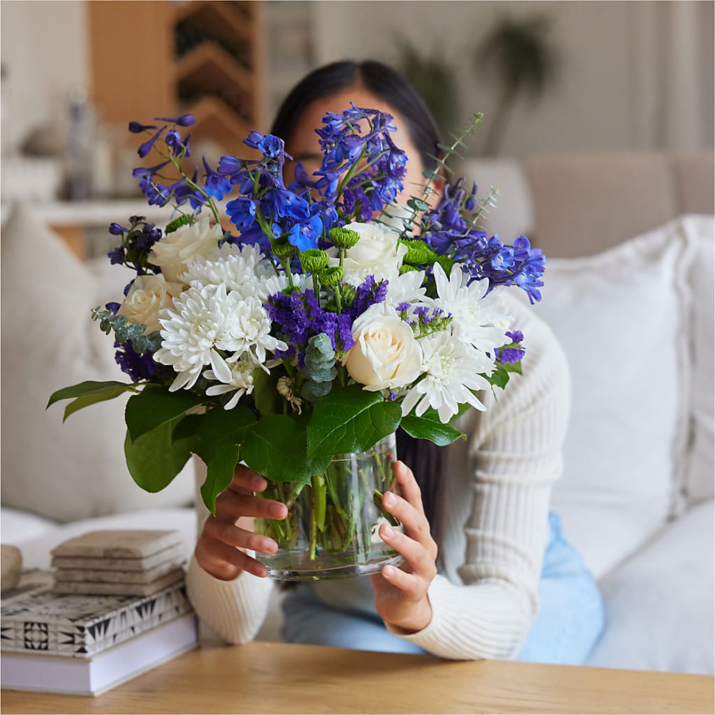 Cerulean Waves Bouquet –  Le Fleur Llc, Pelham AL