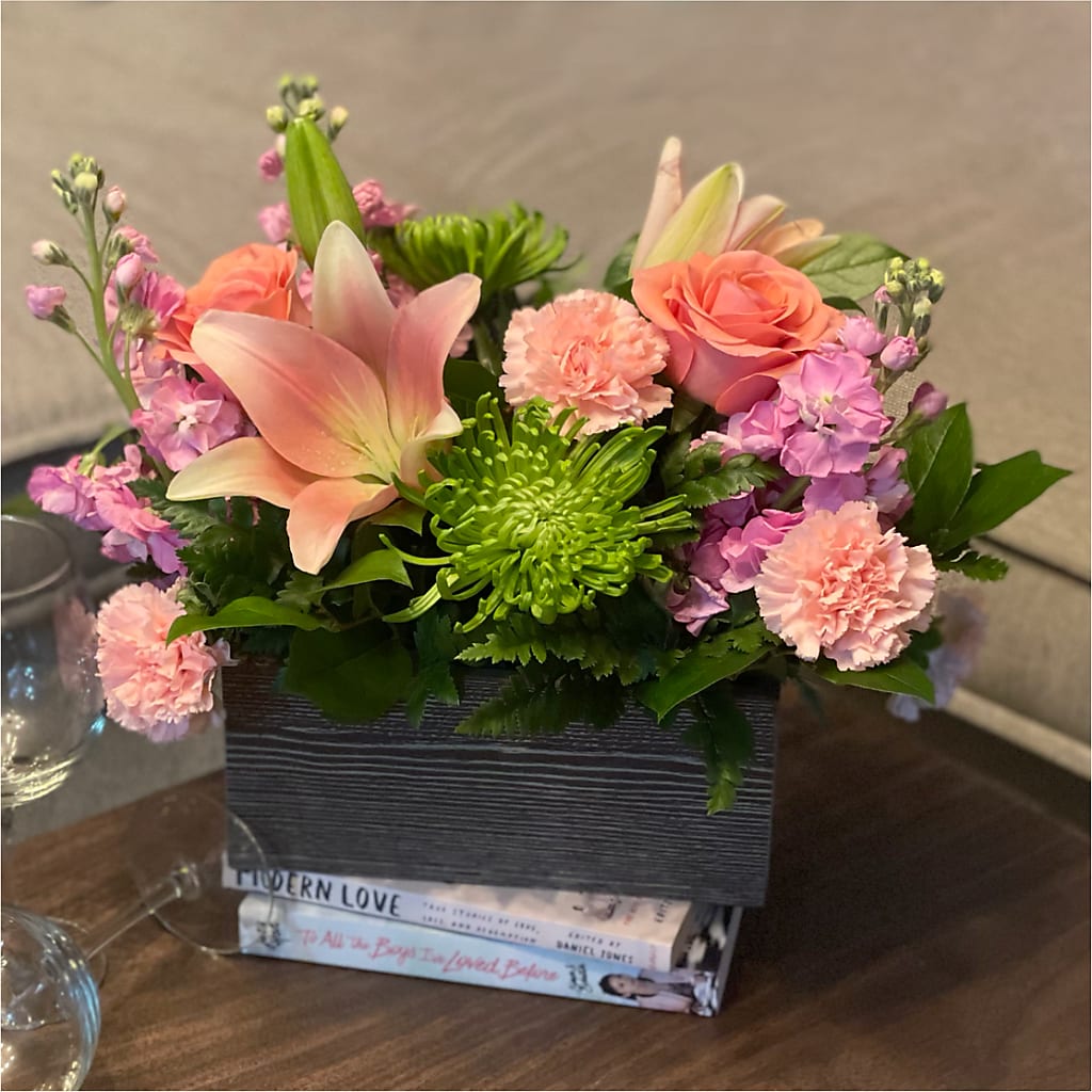 Beautiful Spirit Basket –  Le Fleur Llc, Pelham AL