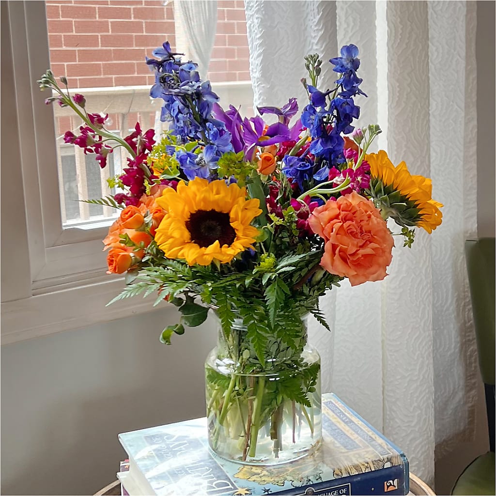 Rays of Life Bouquet –  Le Fleur Llc, Pelham AL