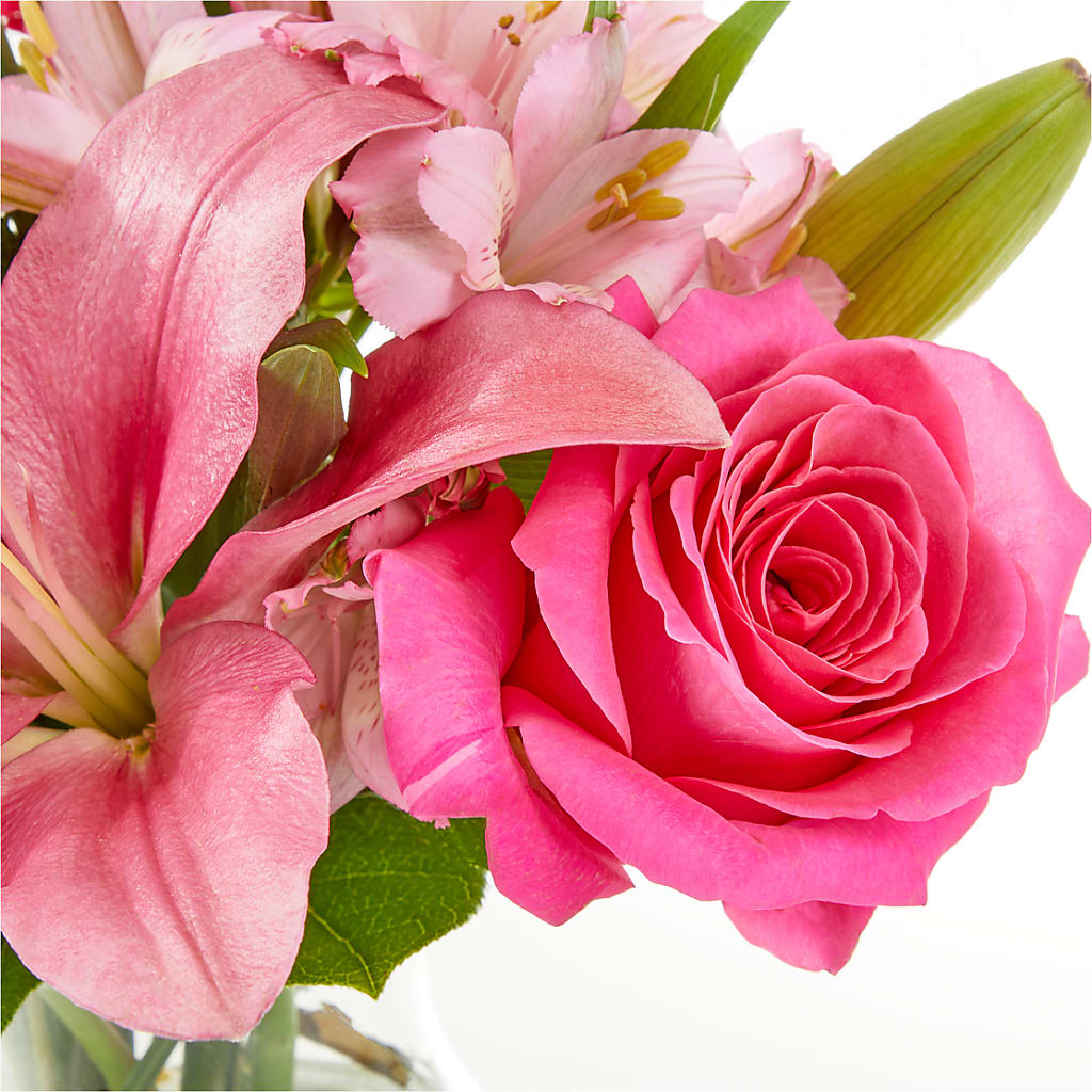 Lots of Love Bouquet –  Le Fleur Llc, Pelham AL