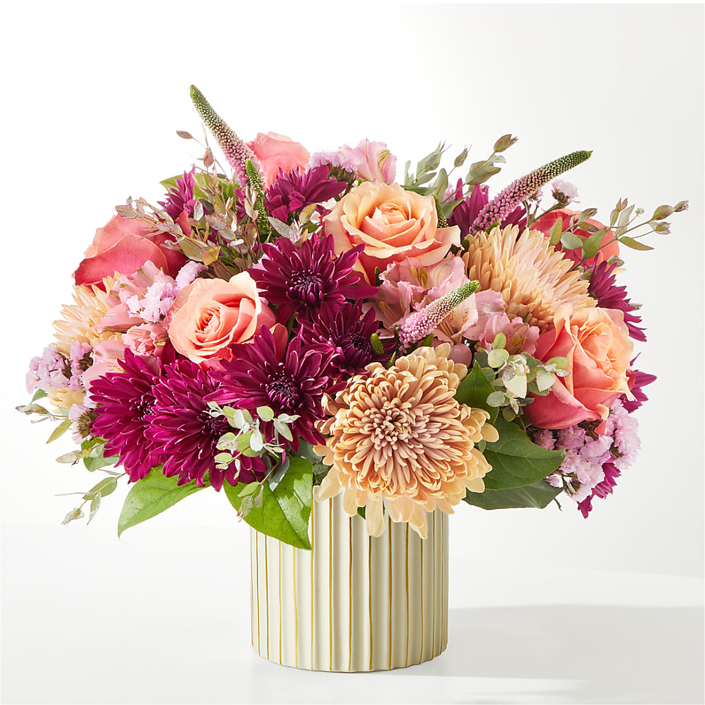 Berry Cobbler Bouquet with Ivory Vase –  Le Fleur Llc, Pelham AL
