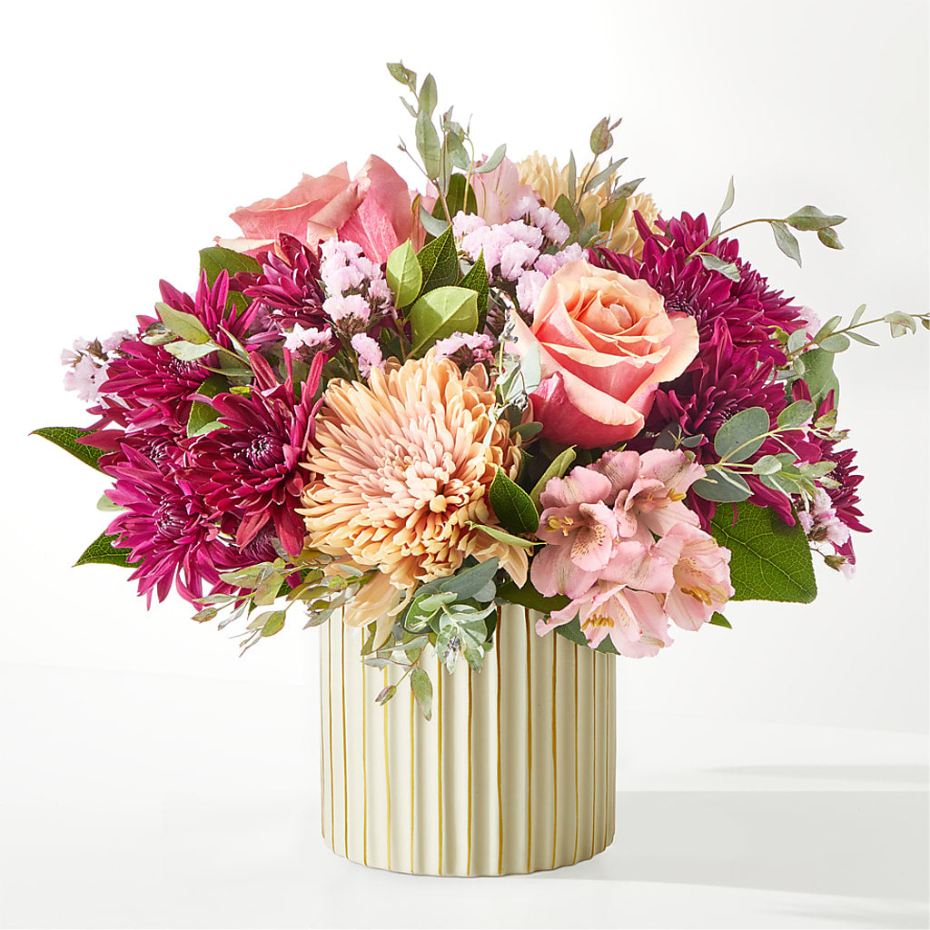Berry Cobbler Bouquet with Ivory Vase –  Le Fleur Llc, Pelham AL