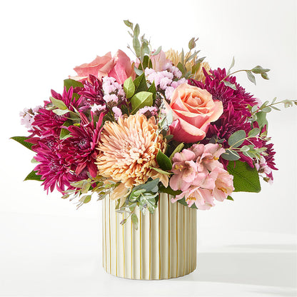 Berry Cobbler Bouquet with Ivory Vase –  Le Fleur Llc, Pelham AL