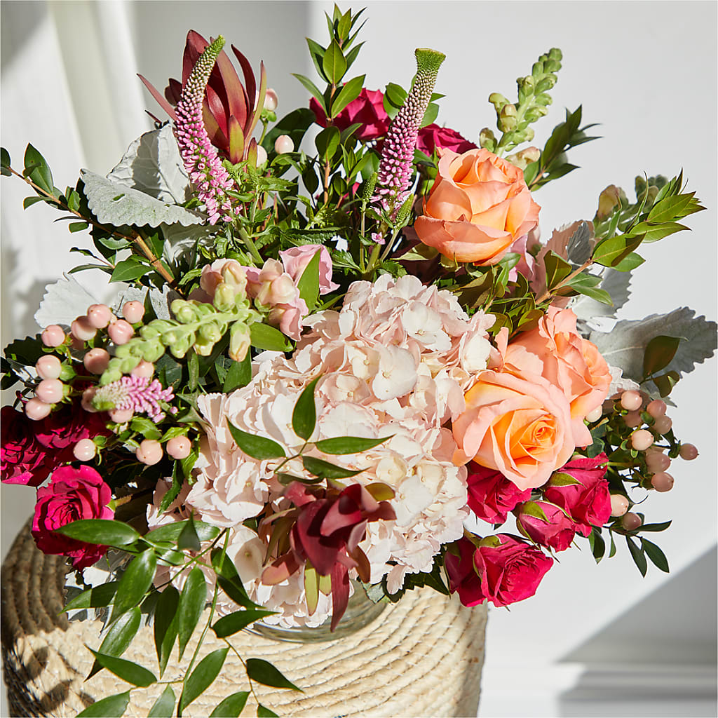 Glitz & Glam Bouquet –  Le Fleur Llc, Pelham AL