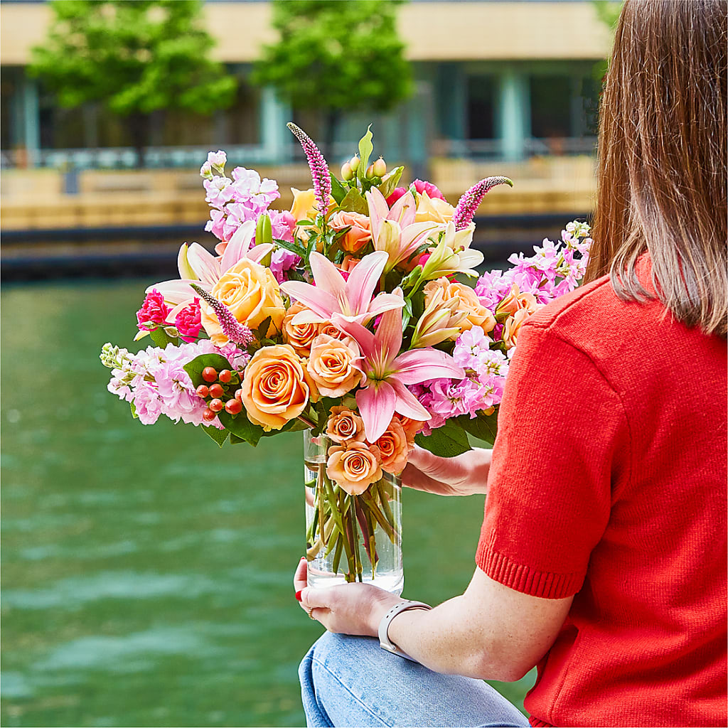 Bisous Bouquet –  Le Fleur Llc, Pelham AL