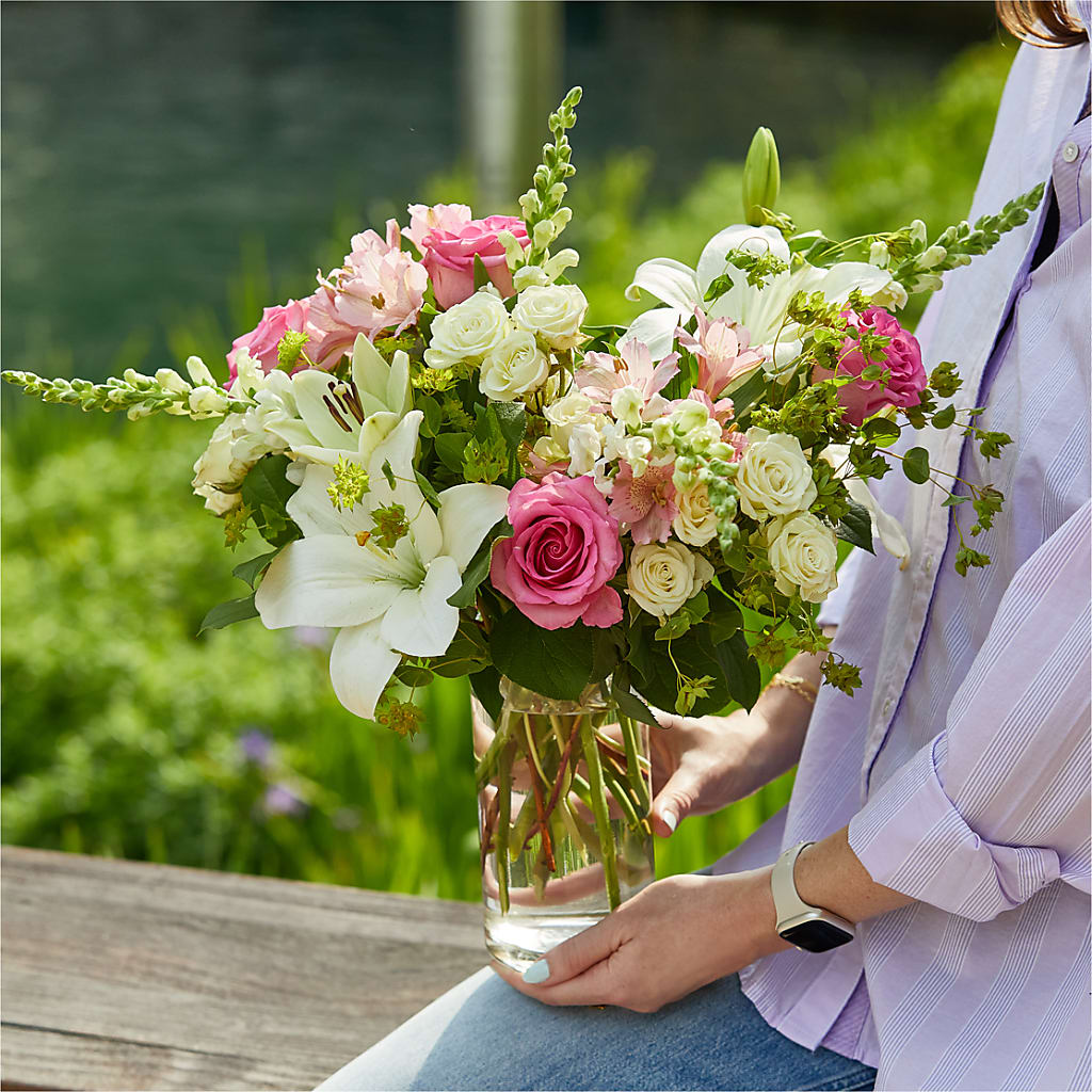 Fondly Bouquet –  Le Fleur Llc, Pelham AL