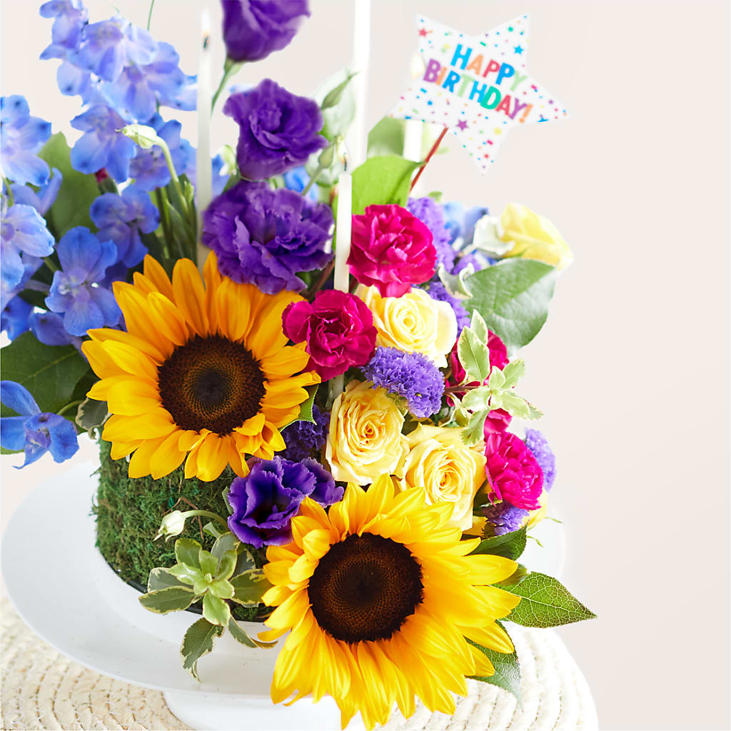 Star of the Day Floral Cake –  Le Fleur Llc, Pelham AL
