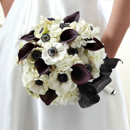 To Have and To Hold Bouquet –  Le Fleur Llc, Pelham AL