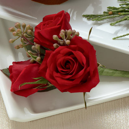 Red Spray Rose Boutonniere –  Le Fleur Llc, Pelham AL